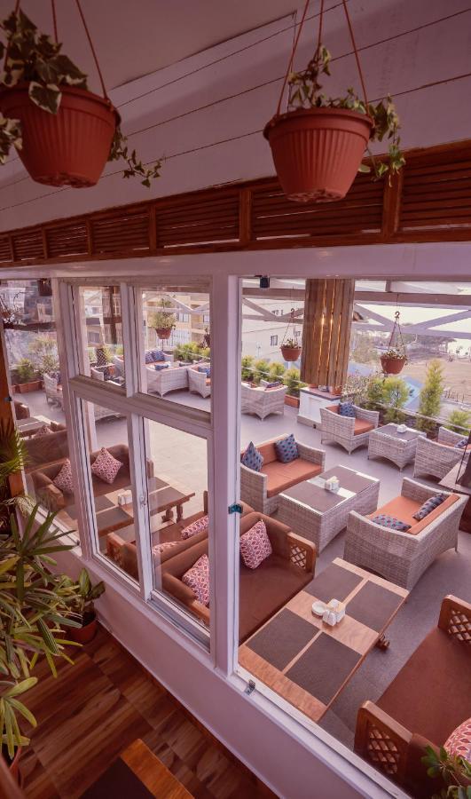 Himalayan Glory Inn Покхара Екстер'єр фото