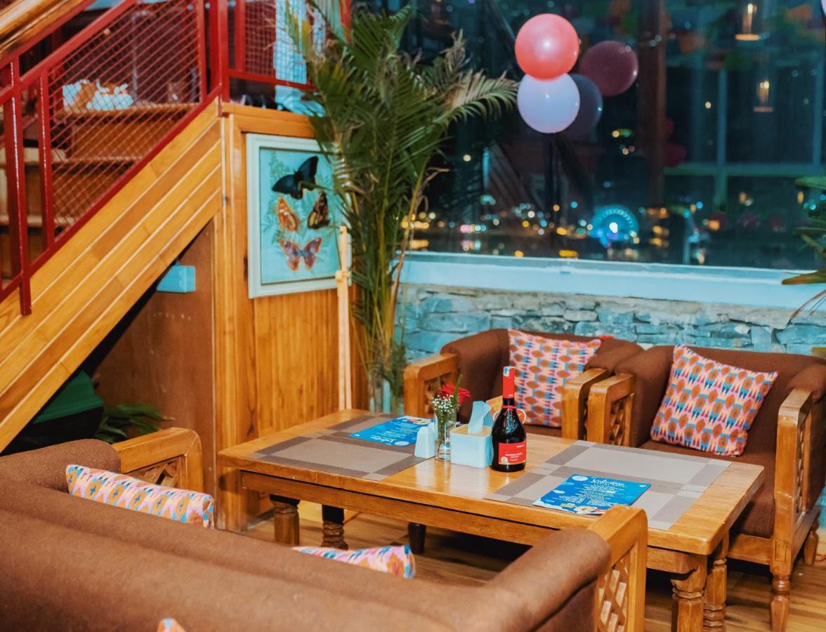 Himalayan Glory Inn Покхара Екстер'єр фото