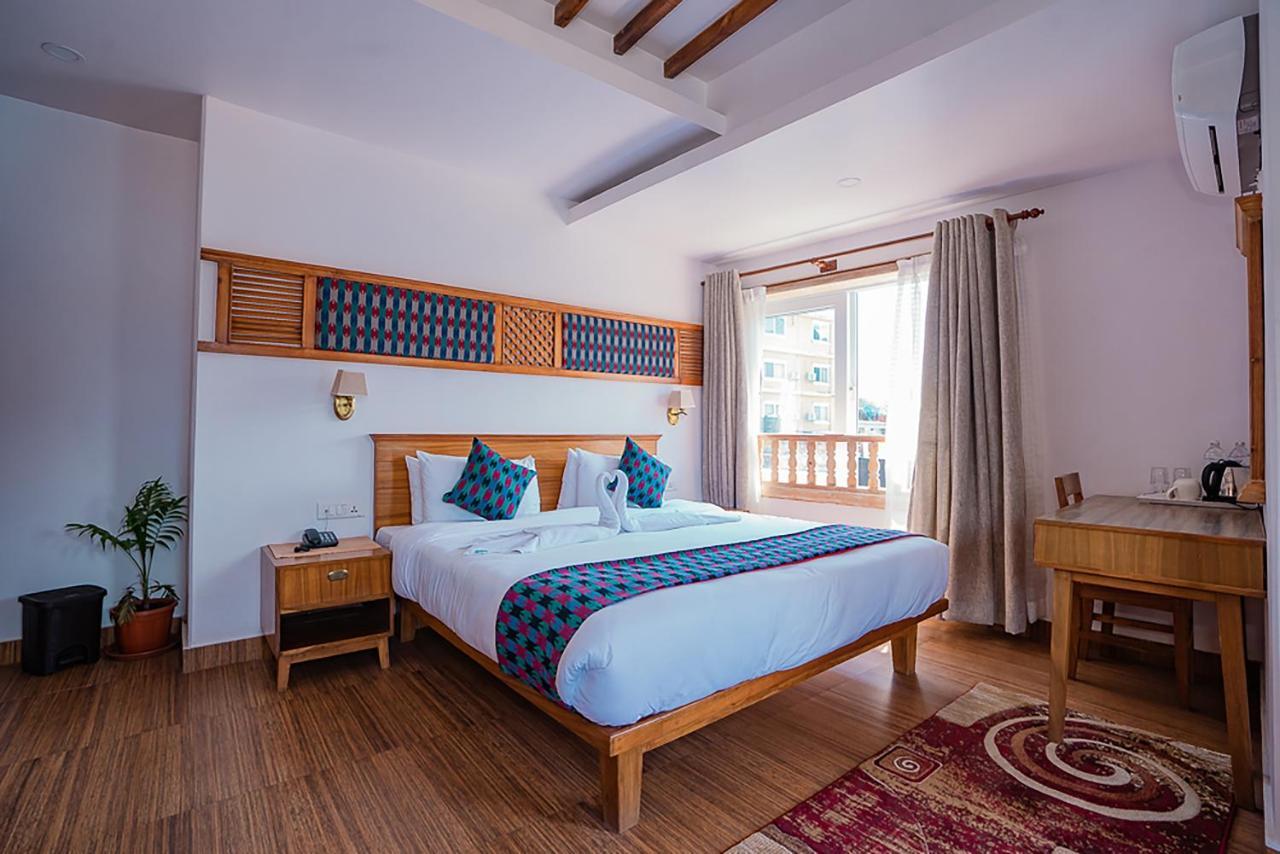 Himalayan Glory Inn Покхара Екстер'єр фото