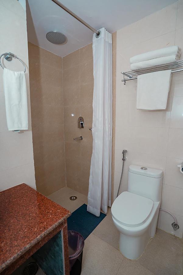 Himalayan Glory Inn Покхара Екстер'єр фото